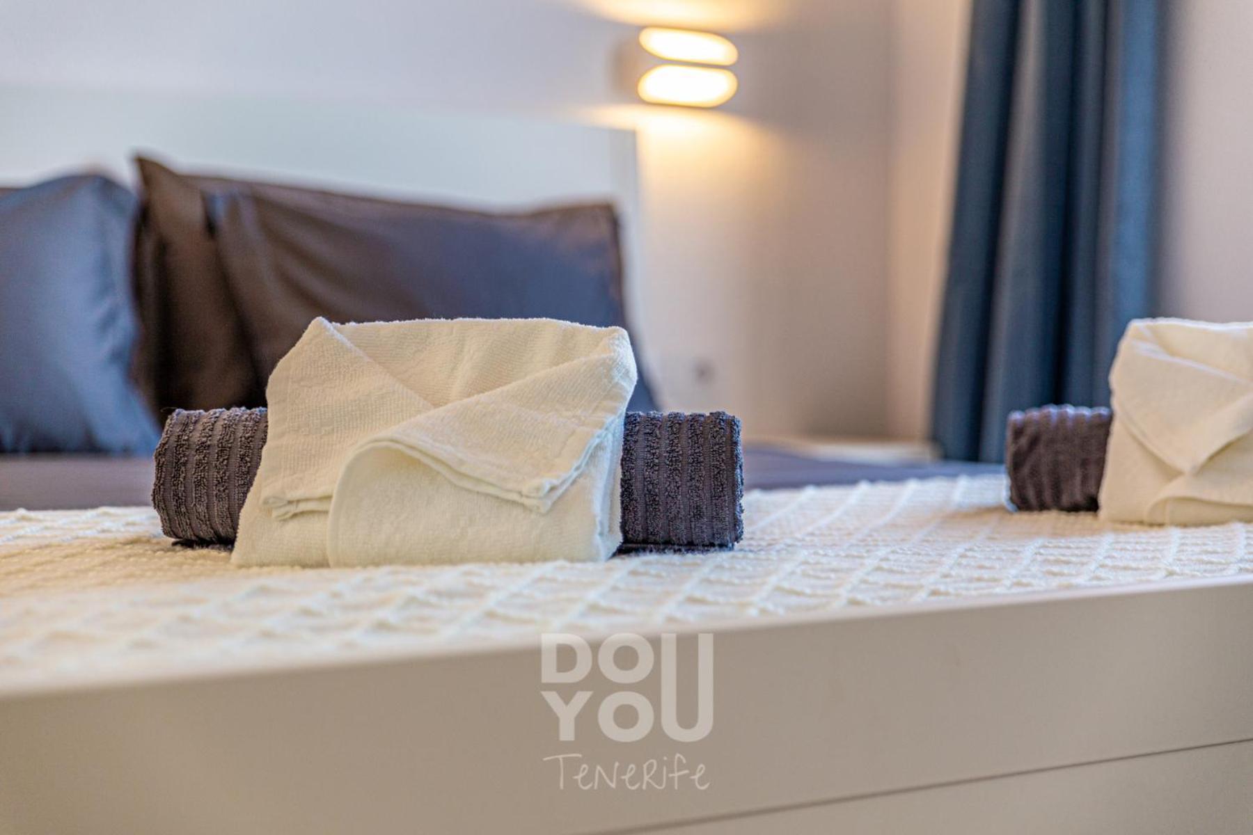 Prime Apartments "Los Diamantes" Лос Кристианос Екстериор снимка