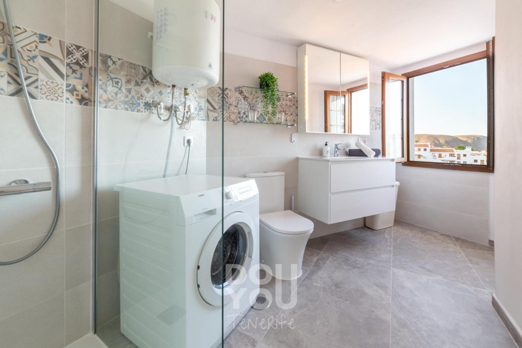 Prime Apartments "Los Diamantes" Лос Кристианос Екстериор снимка